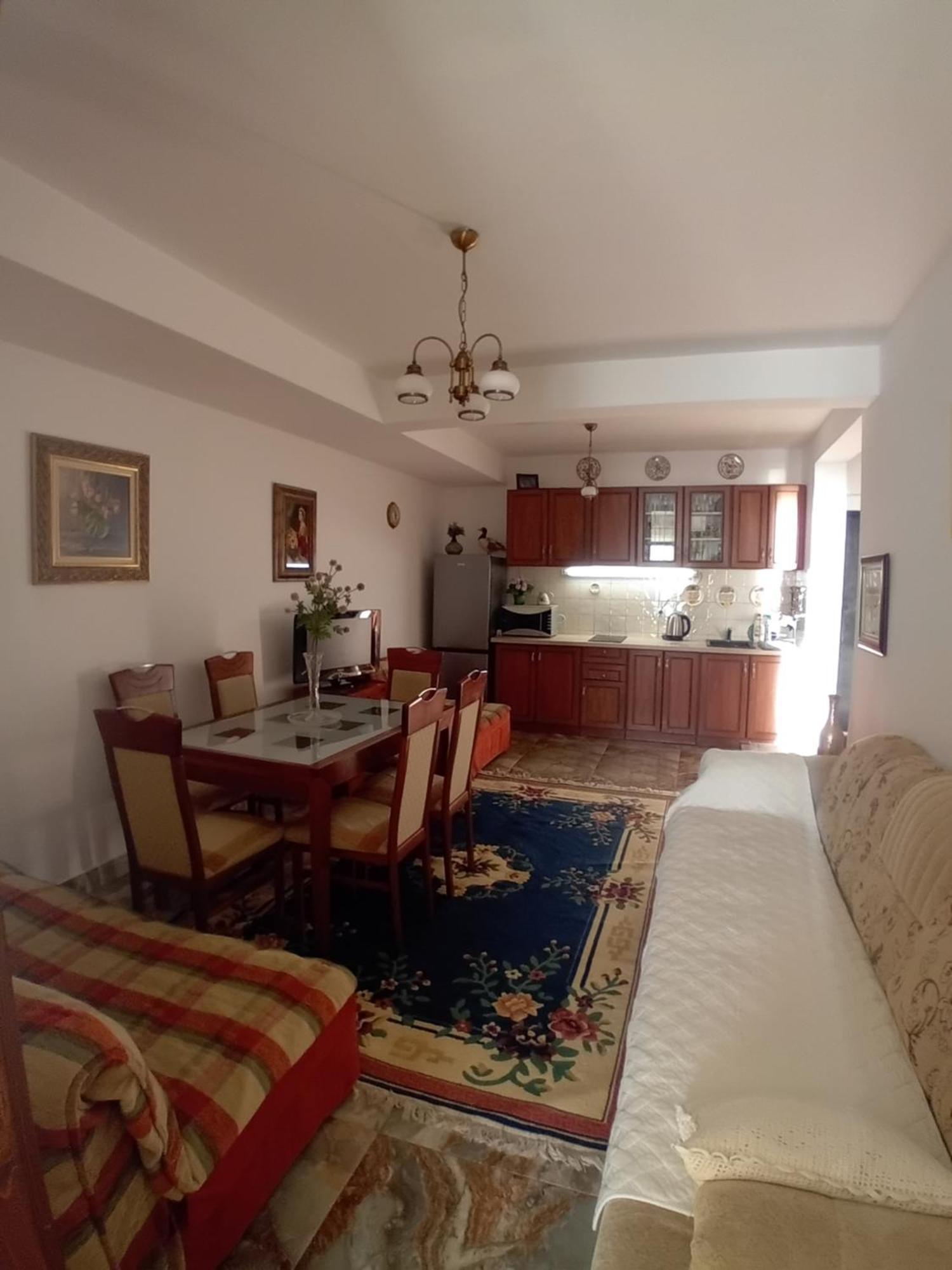 Olga Bashinskaya Apartment Sutomore Ngoại thất bức ảnh