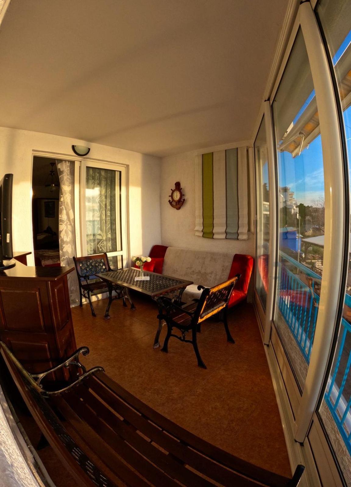 Olga Bashinskaya Apartment Sutomore Ngoại thất bức ảnh
