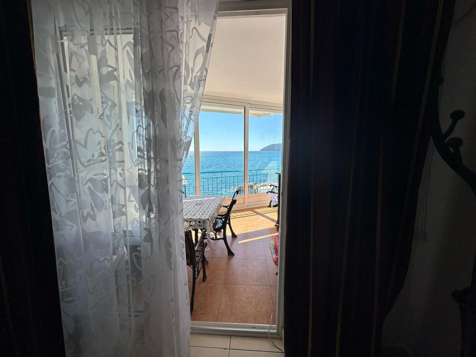 Olga Bashinskaya Apartment Sutomore Ngoại thất bức ảnh